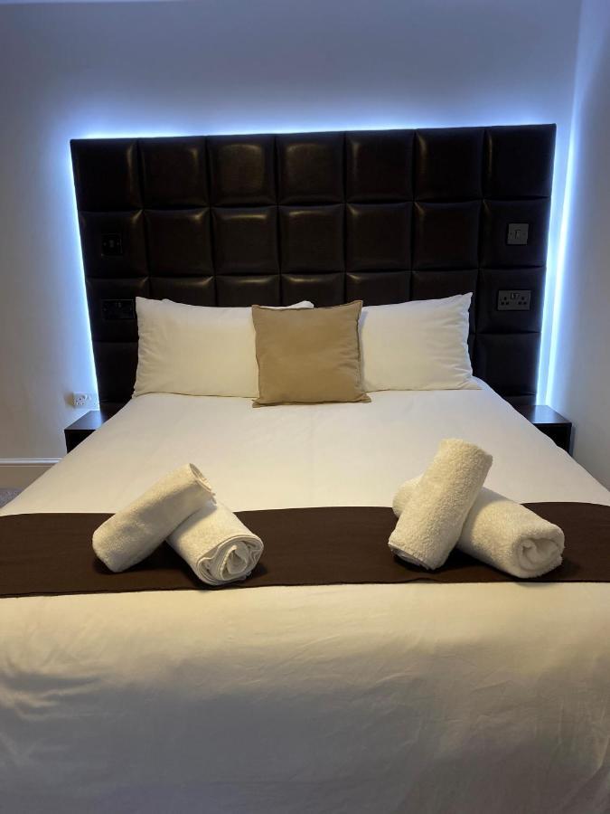 The Charles Hotel Chatham  Bagian luar foto