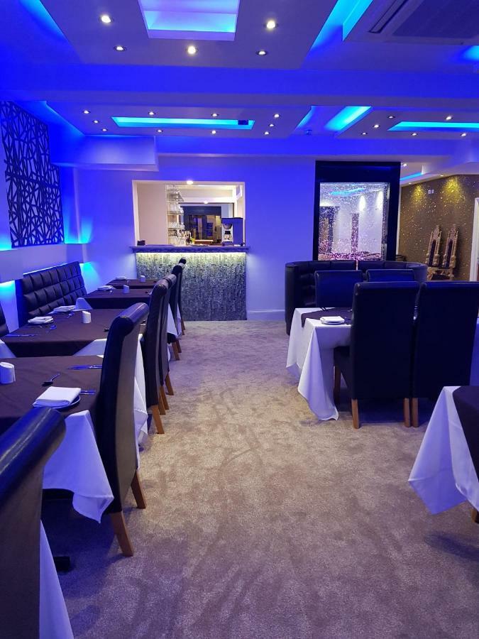 The Charles Hotel Chatham  Bagian luar foto